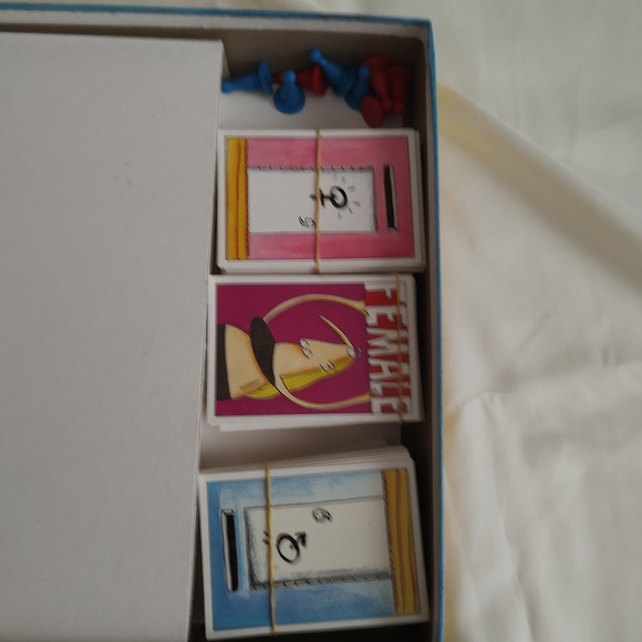 Battle of The Sexes board game - Picture 2 of 7